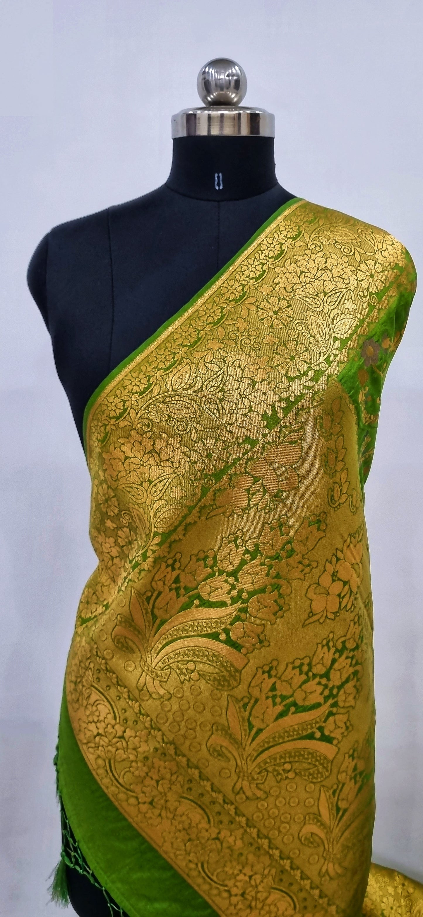 Raw Silk Banarasi Saree