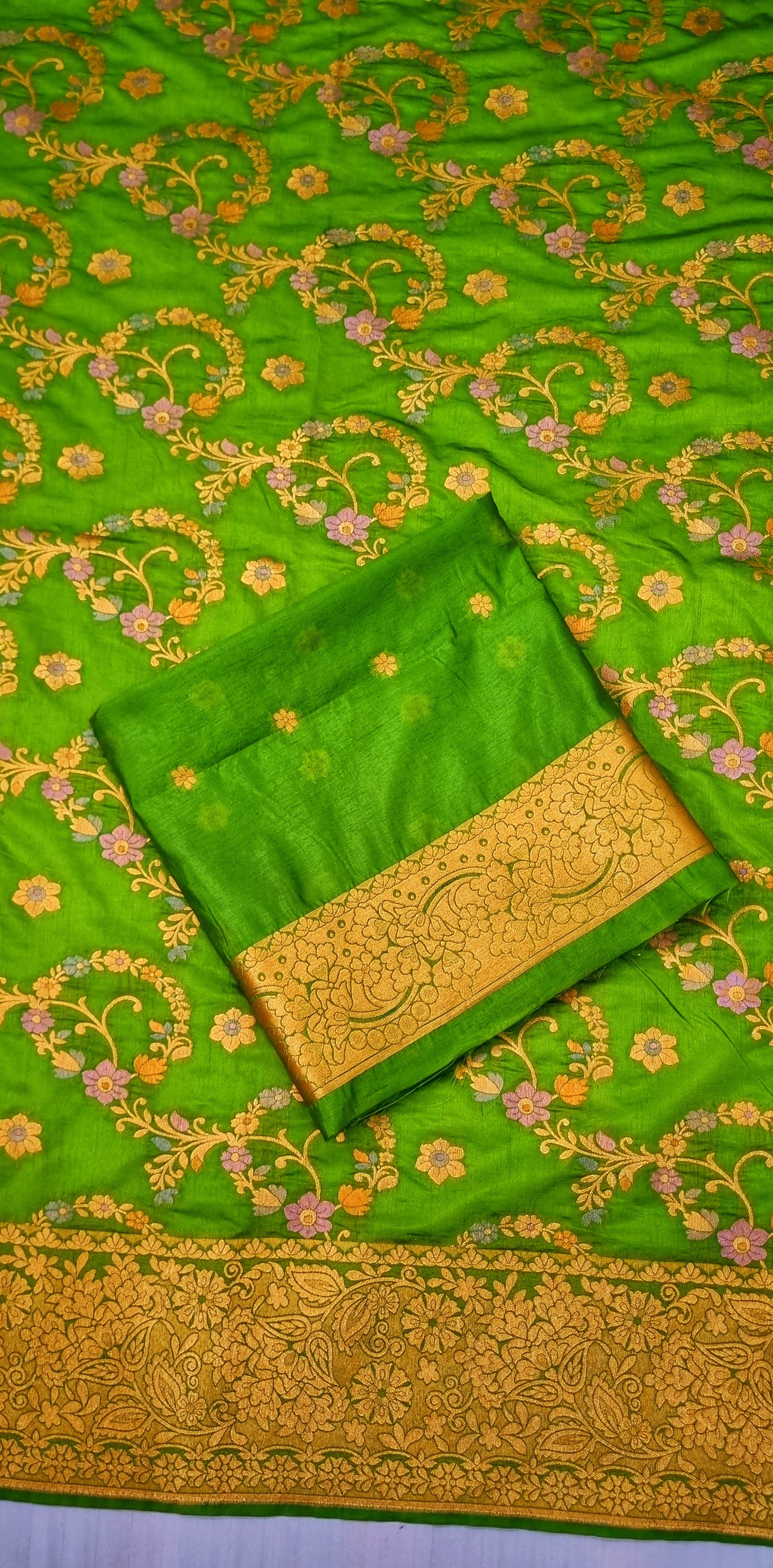 Raw Silk Banarasi Saree