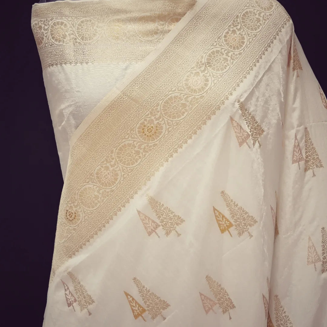 Banarasi Style Border Dola Silk Half White (Cream) color Banarasi Saree.