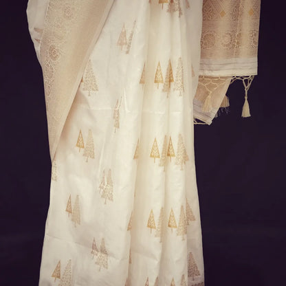 Banarasi Style Border Dola Silk Half White (Cream) color Banarasi Saree.